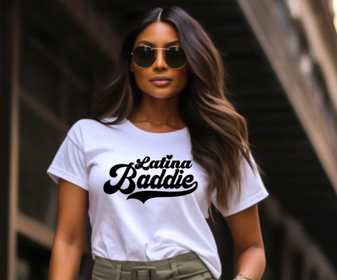 Latina Baddie Hispanic heritage month : Hoodie,sweatshirt, or Tshirt